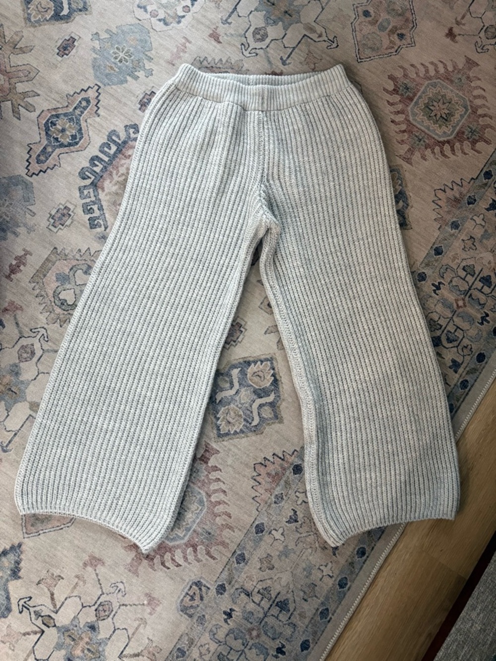 SALE 🌟 MADE IN ITALY | Cozy Knit Wide Leg Pants in Light Grey - Picture 2 of 3